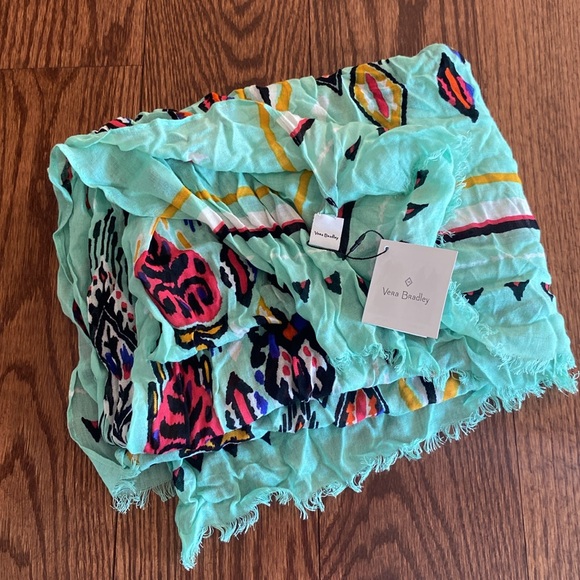 Vera Bradley soft fringe scarf Pueblo 💯 viscose multi color Aztec mint green - Picture 17 of 17